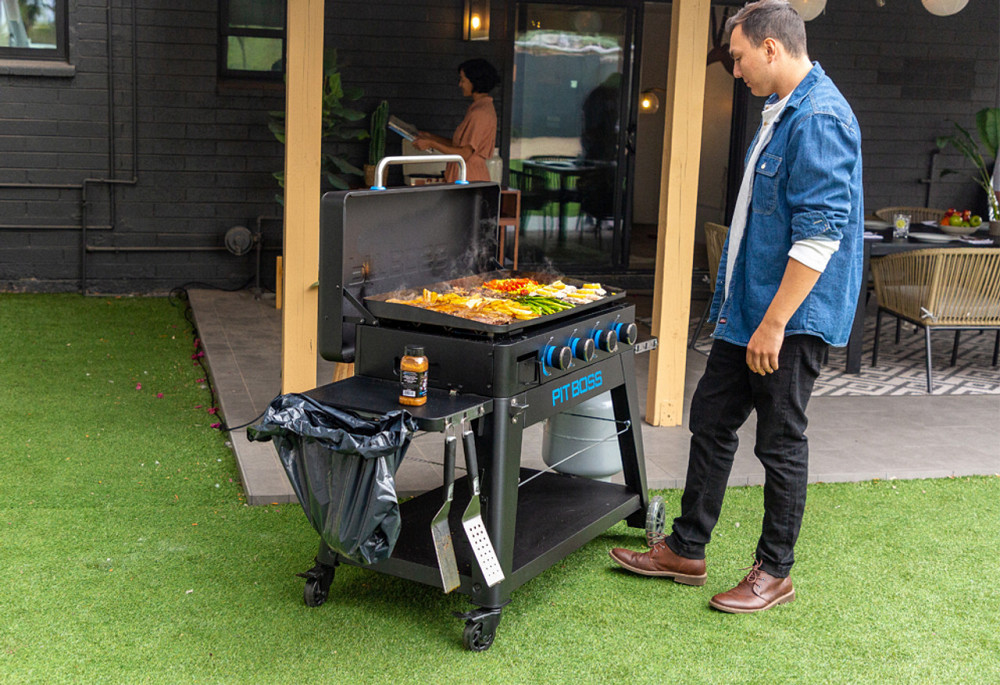 Портативный газовый гриль-планча Pit Boss Ultimate, на 4 горелки, съемный, со столом, 10813 Код: 011110 Ровно - изображение 7