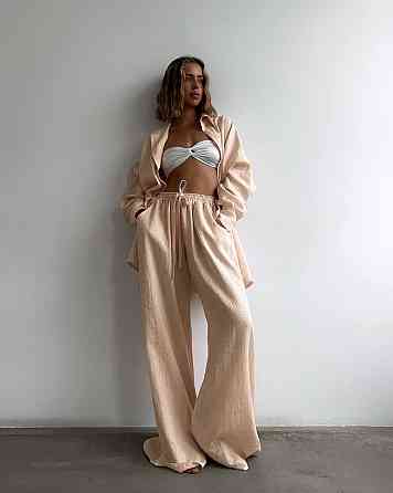 Женский летний оверсайз костюм двойка: рубашка и брюки из смягченного льна креш Одесса