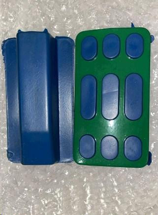 Гумки підніжка водія Delta (сині, метал-зелений) Мукачево - фото 1