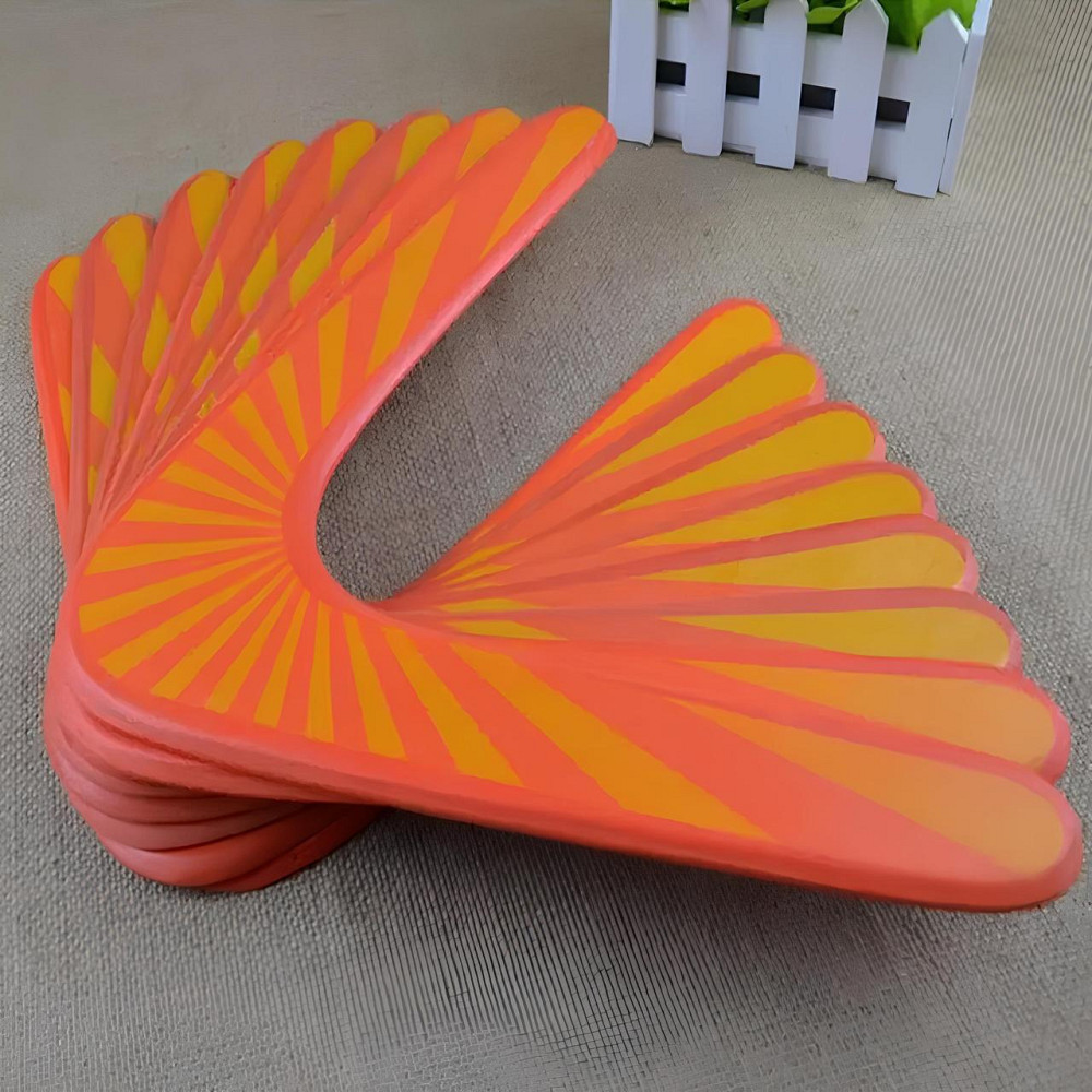 Дерев'яний бумеранг RESTEQ 32,5×29 см - спортивний бумеранг із липи, що повертається, помаранчевий Київ - фото 4