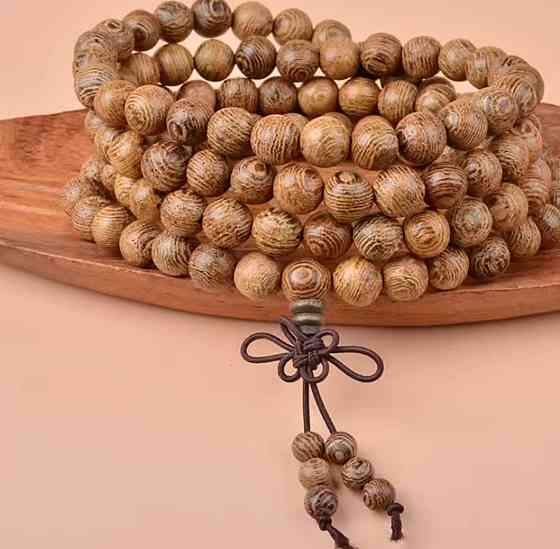 Буддійський браслет з натурального сандалового дерева, 108 намистин, 6 мм. Київ