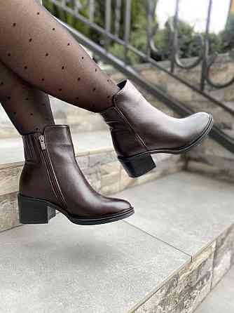 Injers Черевики жіночі INJERS коричневі натуральна шкіра висота каблука 6см висота черевика 10с Коломыя