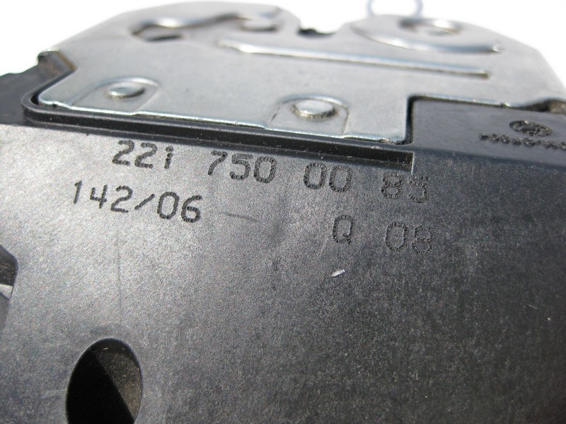 Mercedes-Benz  A2217500085 Замок багажника S-Class W221 CL C216 Одесса - изображение 3