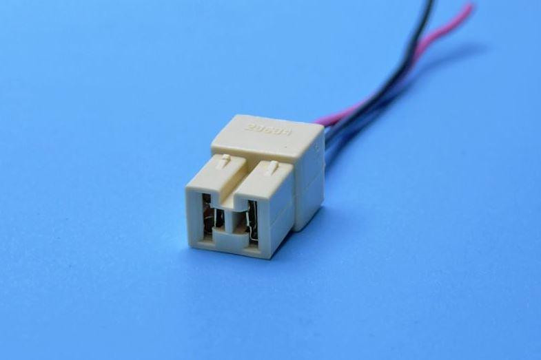 Роз’єм   МАМА (внутрішній)   на 2 контакти, клема 6,3 мм Харків - фото 1