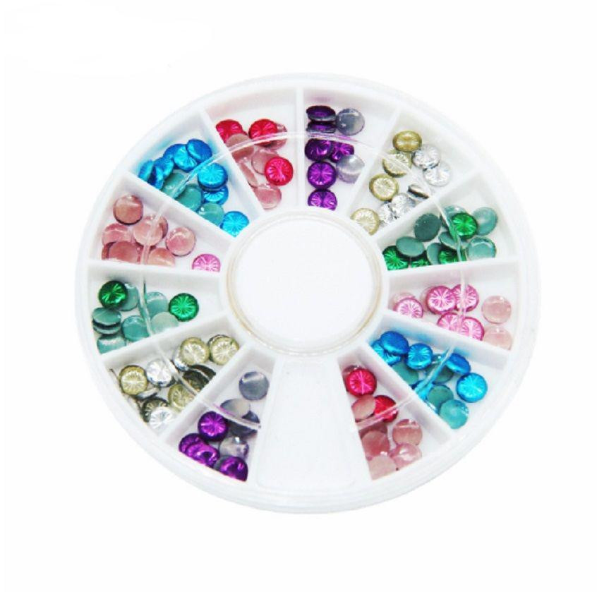 Різнокольорові стрази на нігті Київ - фото 1