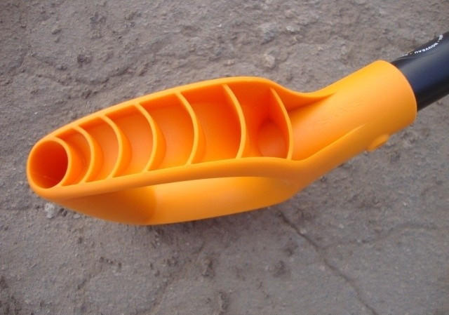 Лопата саперная для копа 80 см Fiskars 