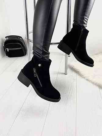 Черевики жіночі D and V чорні замшеві зимові висота 11см розмір 38 (2197) Коломия