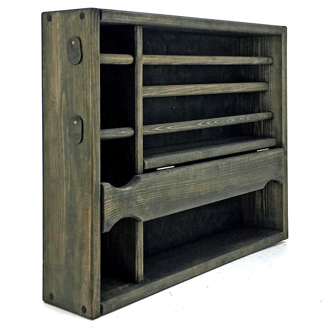 Настенная винная полка 