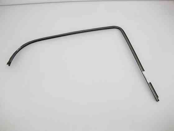 Mercedes-Benz  A2106701322 Лівий бічний - верхній молдинг заднього скла E-Class W210 Одесса