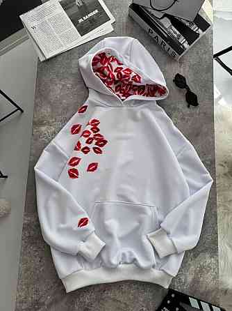 Унисекс худи оверсайз кроя с накатом 