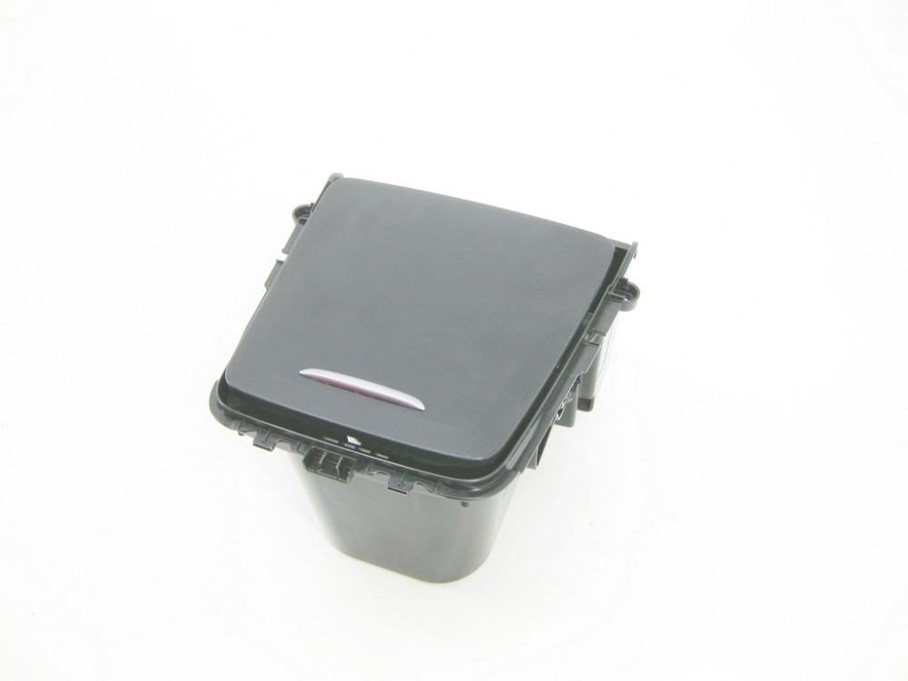 Mercedes-Benz  A1768100000 9H44 Підсклянник у передній частині підлокітника CLA C117 GLA X156 Одеса - фото 4