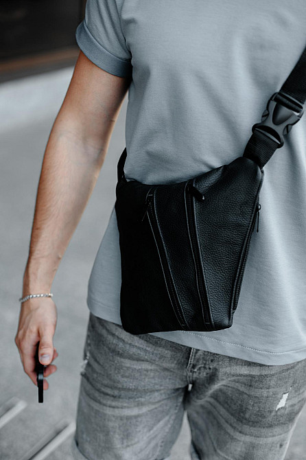 Сумка-слинг из натуральной кожи, сумка через плечо мужская SL026 (Черная) Сумы - изображение 4