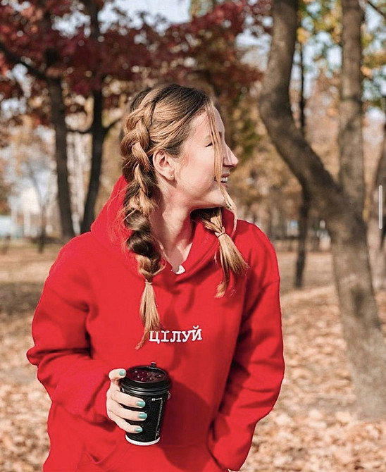 Красный женский, теплый  Худи с  капюшоном .Цілуй !  . толстовка . кофта Черновцы - изображение 1