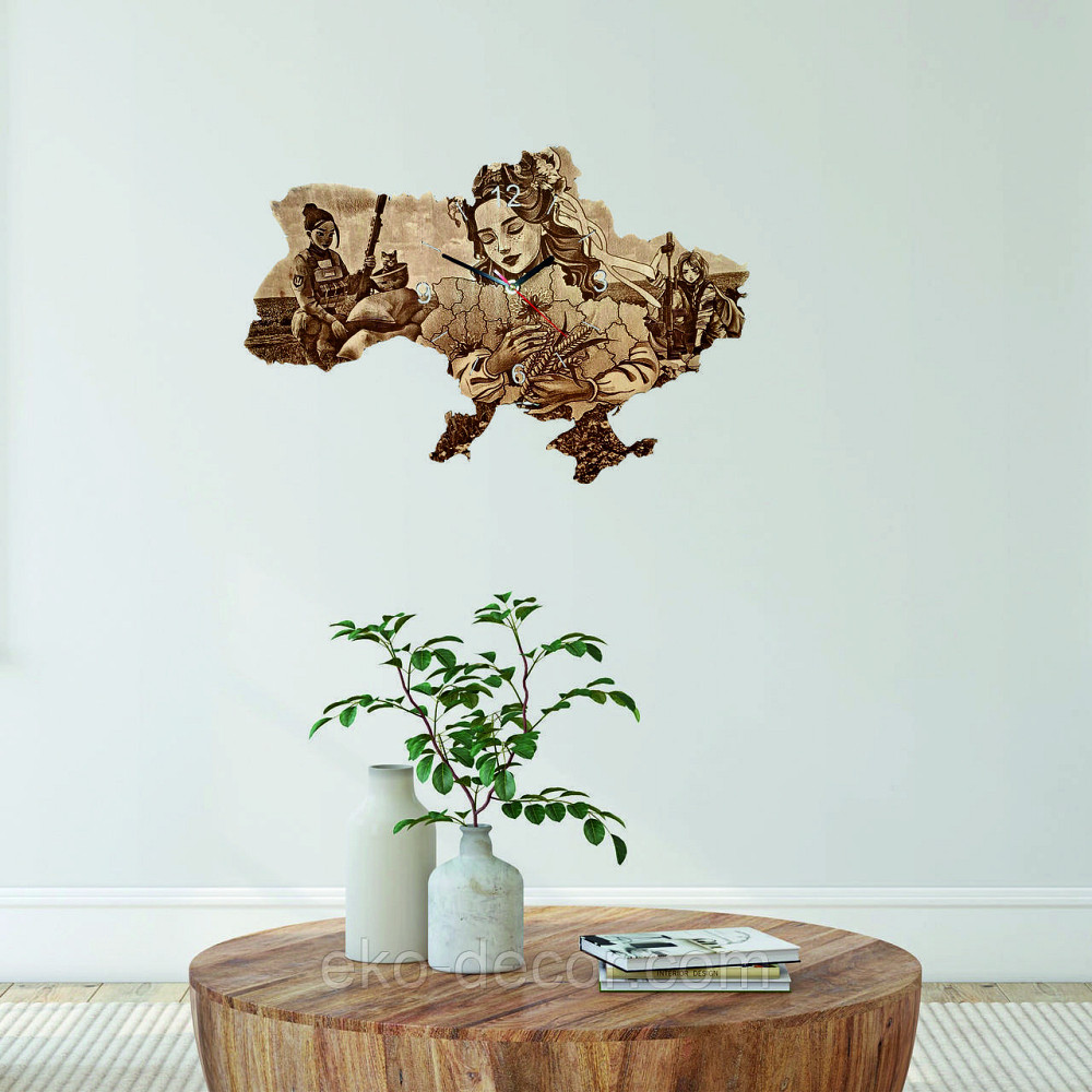 Дерев`янний настінний годинник з підсвіткою "Дівчата ЗСУ" Київ - фото 5