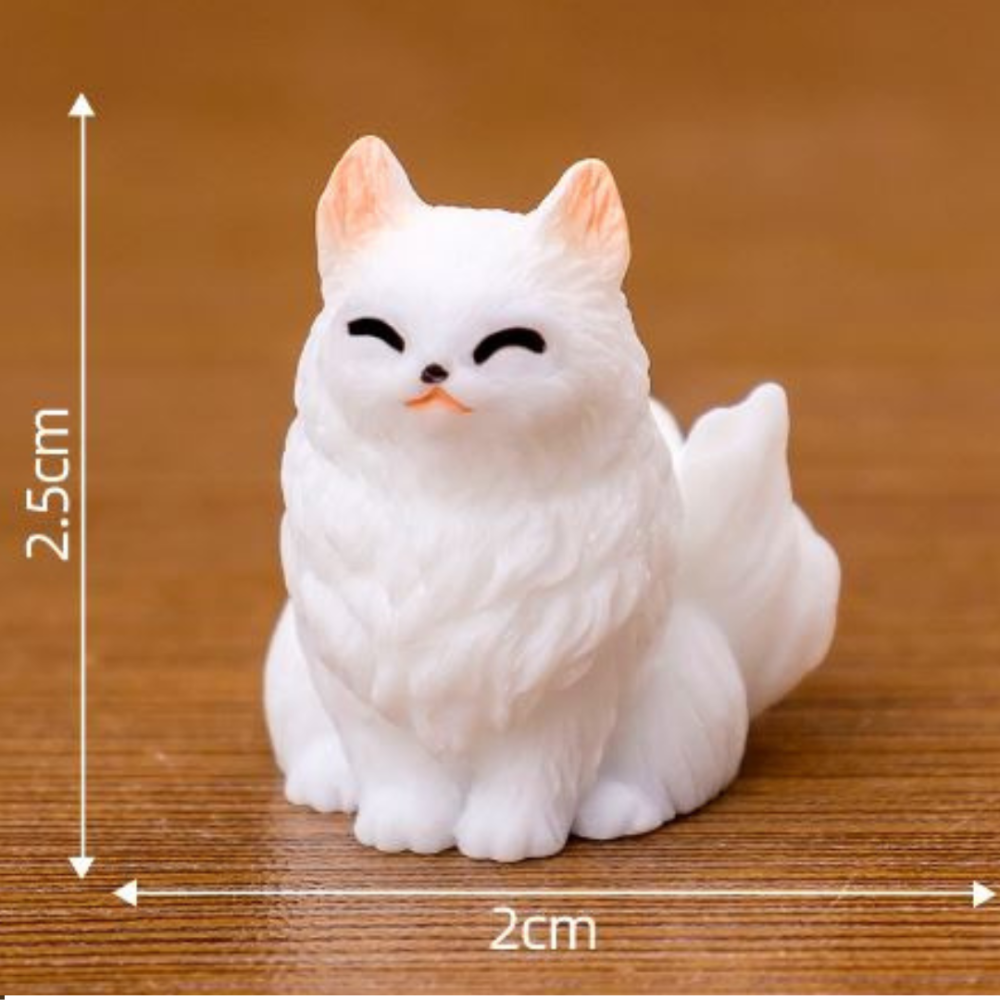 Фигурки котиков для миниатюры, моделирования, интерьерных композиций, флорариума. Разные породы Мейн-кун Одесса - изображение 1