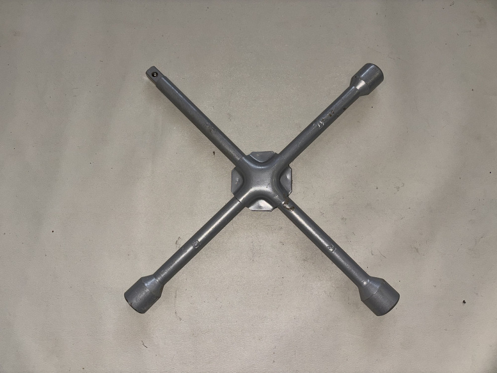 Ключ балонный (крестообразный) 17,19,21. Харьков - изображение 1