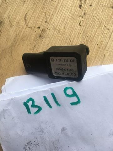 261230227 Датчик тиску в  колекторе Journey12-. 3.6l Коломия - фото 1