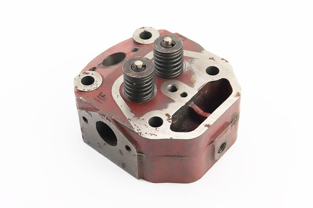 УЦІНКА МБ-D175/180N Головка циліндра R180NM у зборі, з форкамерою (іржава, див. на фото) Киев - изображение 1