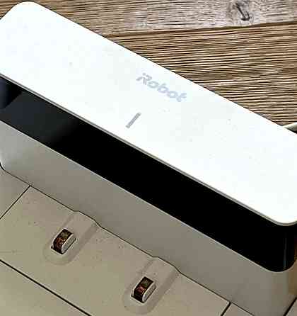 Робот-Пилосос: I Robot Braava jet m6. Київ