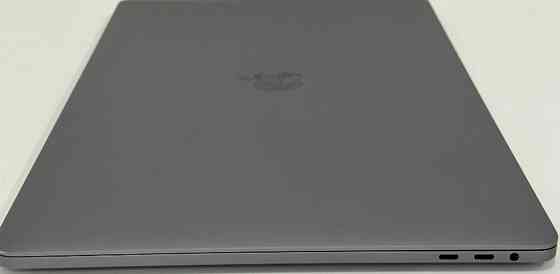 Ноутбук: Apple MacBook Pro 15.4" (2016) Space Gray i7- 6820HQ/16Gb. SSD512Gb. Київ