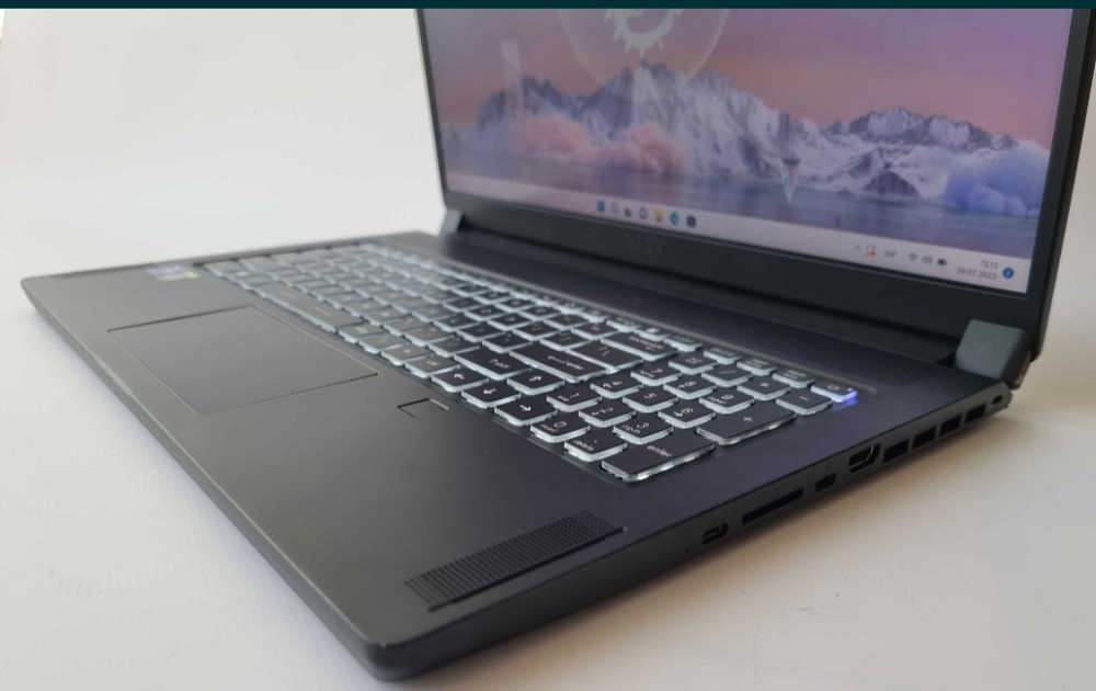 MSI Greator 17 i7 11800H/RTX3080 16Gb/RAM16GB/ SSD1TB/UHD4k Ноутбук Киев - изображение 5