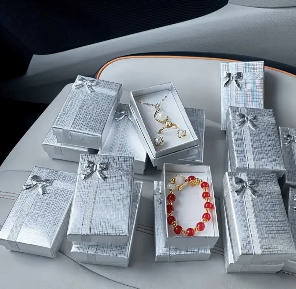 Подарункова коробка Сміла - фото 1