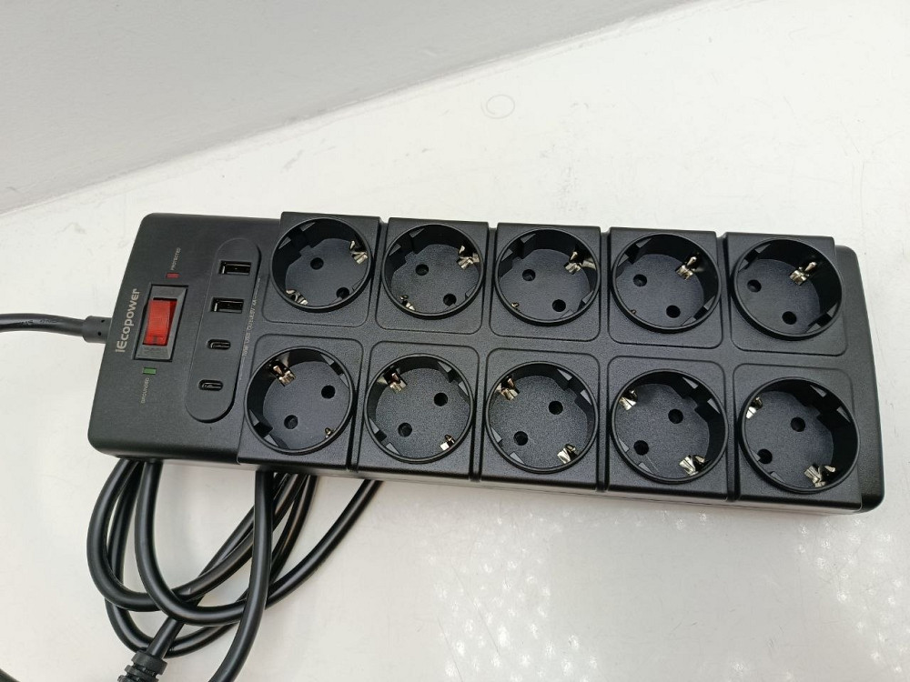 Мережевий подовжувач Ecopower PT1020-CU (10 розеток AC + 4 USB, 4000W, 1050J) Луцк - изображение 1