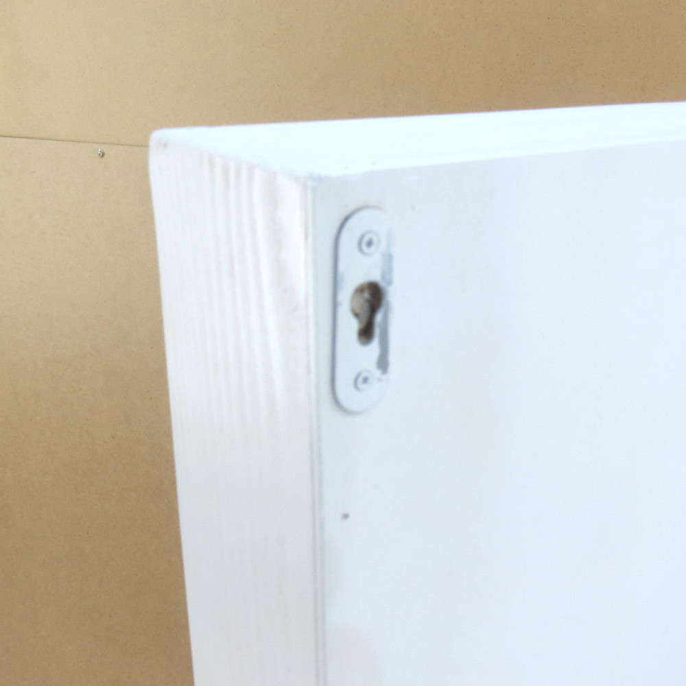 Стеллаж для кукол 