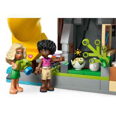 Конструктор LEGO Friends Пляжный курорт для семейного отдыха (42673) Винница
