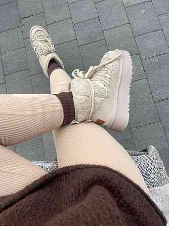 Hengji Угги жіночі HENGJI бежеві натуральна замша высота 13 см размеры 36-40 (T39-3) Коломыя