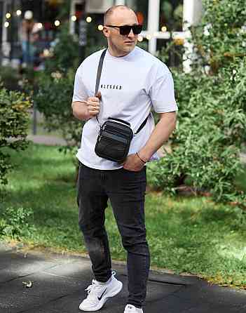 Чоловіча шкіряна сумка-барсетка Tiding Bag чорна Київ