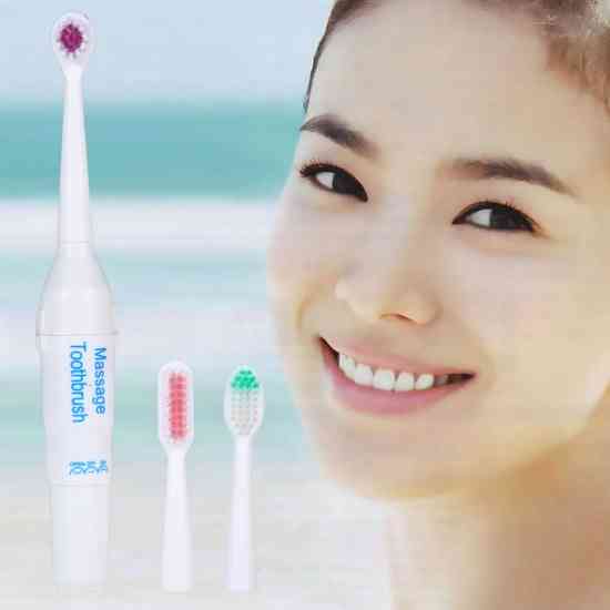 Ультразвукова зубна щітка з насадками Вінниця