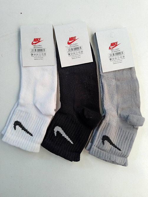 Детские качественные хлопковые средней висоты носки в наборе по 3шт разного цвета Nike. Размер 31-34 Киев - изображение 3
