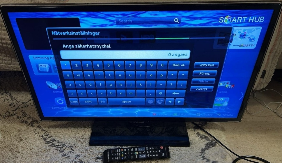 Телевизор Samsung UE32ES5505 32