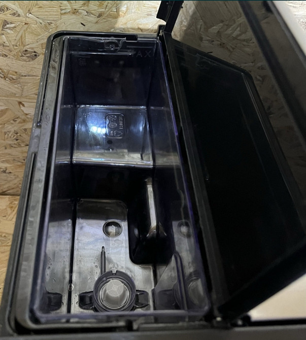 Кавомашина Saeco PicoBaristo
HD8927 Київ - фото 3