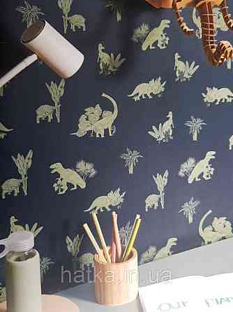 Обои флизелиновые детские  Caselio Our Planet животные динозавры пальмы зеленые на темно синем фоне Киев