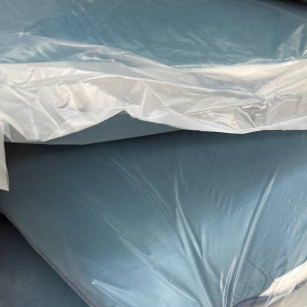 Подушка гипоаллергенная Hilton 74×48 см белая . Гостиничное качество для дома и гостиниц, 700 г,100% полиэстер Каменец-Подольский - изображение 4