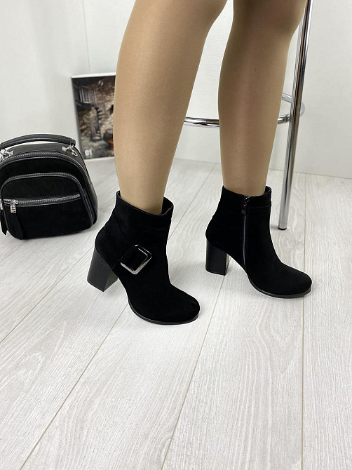 Жіночі черевики 04з-4 чорні замша натуральна висота підборів 8,5см висота черевика 11,5см 37р. Коломия - фото 7