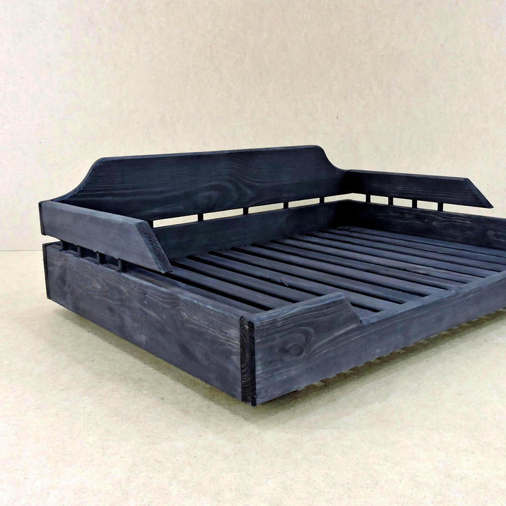 Лежак деревянный для собаки 