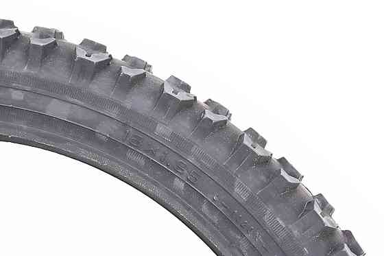 Шина 18"x1,95 шипована C1020N Київ