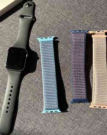 Apple Watch 5 (40mm) Space Grey Aluminum Case Black Sport Bend. Харків