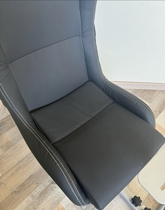 Игровое Кресло Playseat Evolution Black. Киев - изображение 4