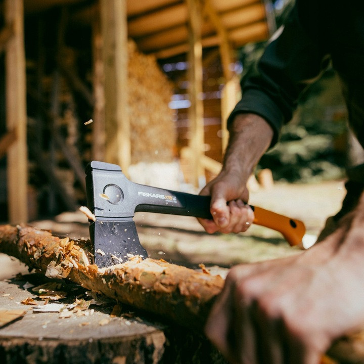 Універсальна Сокира з чохлом Fiskars "X-Series X18 S" (1069103) Сталь Нововолинськ - фото 7