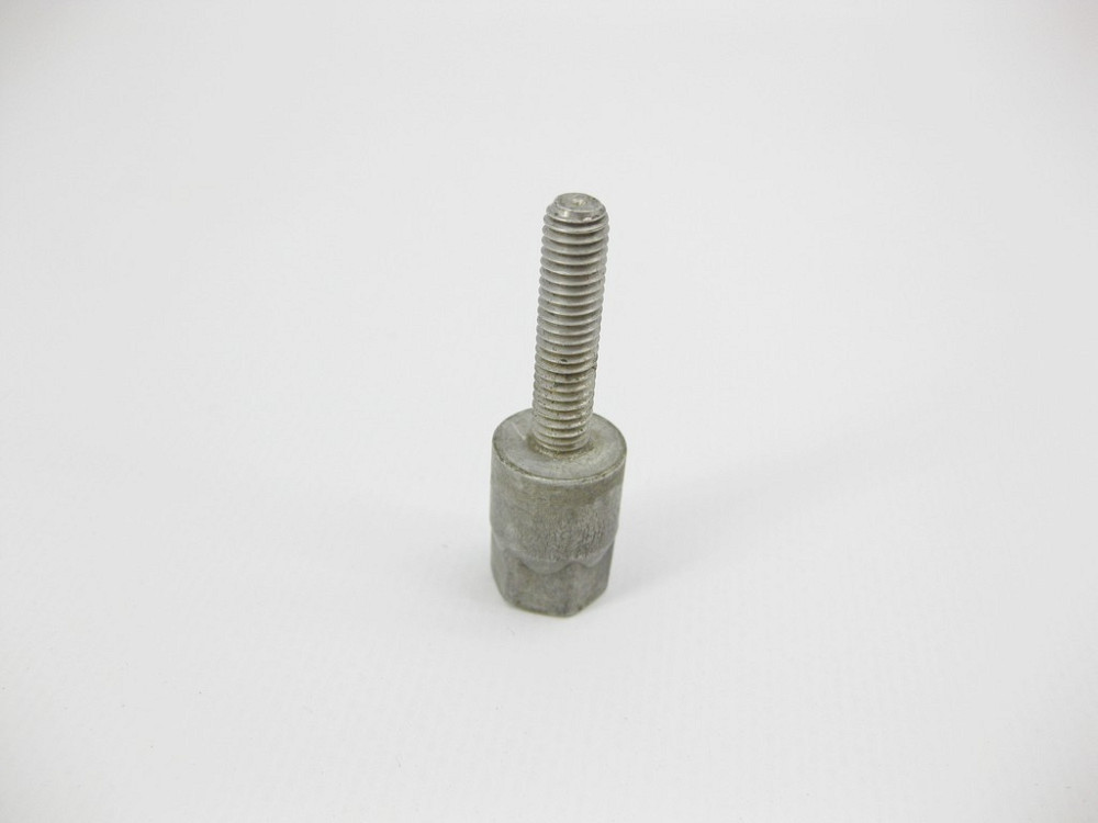 Mercedes-Benz  A0009900465 Різьбова проставка кріплення блоку ISM Одесса - изображение 4