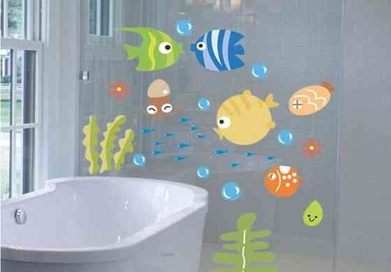 Наклейки з рибками дитячі 42 на 24 см різнобарвний Київ