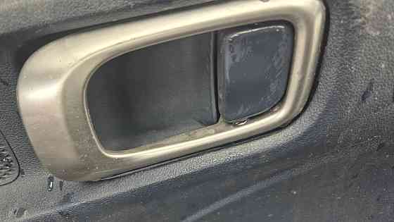 Ручка двери передняя левая Хюндай Венью 19-26 Киев