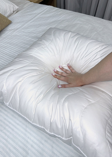 Подушка для сну гіпоалергенна Decorator Quilt 70x70х20 см, колір білий (84-174) Київ - фото 5