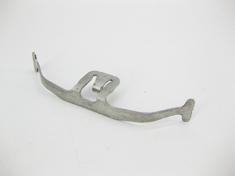 Mercedes-Benz  A0009934607 Утримуюча скоба - пружина скоби переднього гальмівного супорта E-Class W212 C207 C-Class W204 CLS C218 Одеса - фото 7