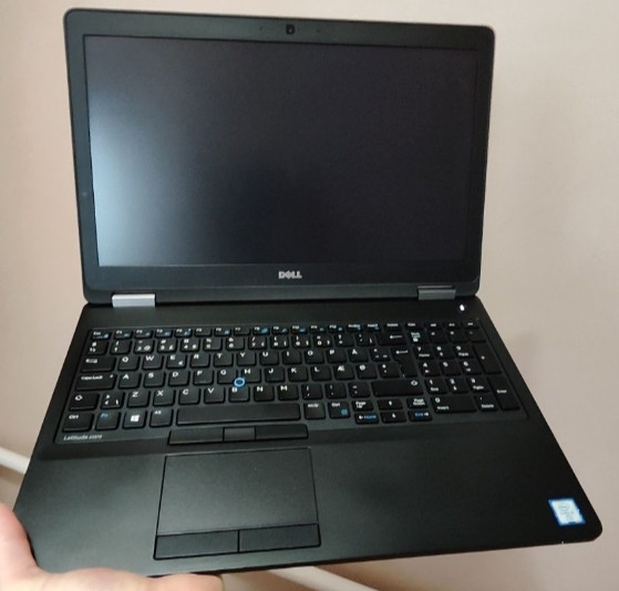 Ноутбук: Dell 5570 8/256Gb. 15-6440 Full HD IPS. Київ - фото 3