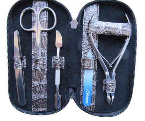 Маникюрный набор KDS (5 предметов) 7107 с хрустальной пилочкой Киев